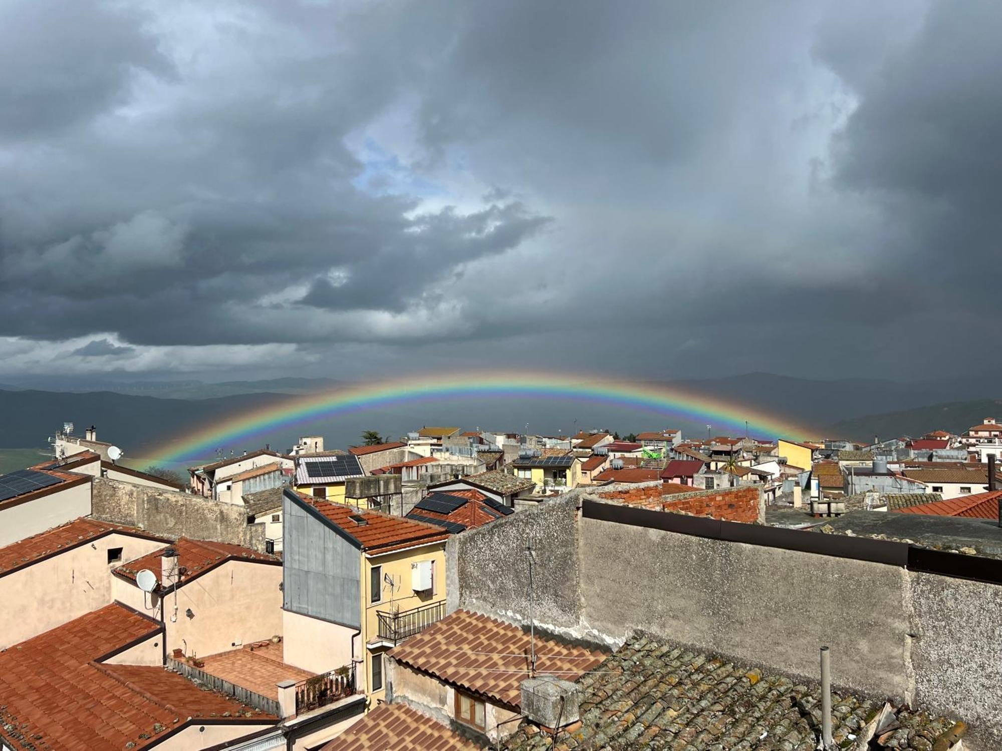 B&B A Due Passi San Giovanni Gemini Buitenkant foto